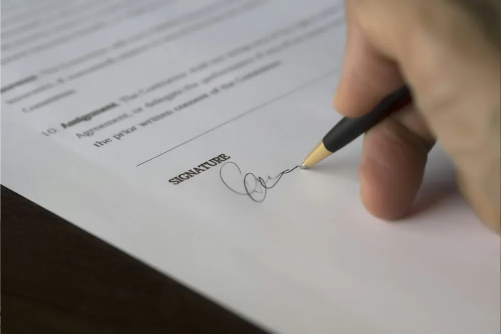 Signature du contrat de mandat